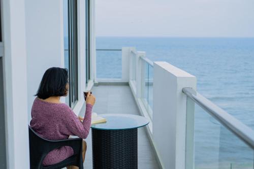 Bambalapitiya Apartment | Marine Suites