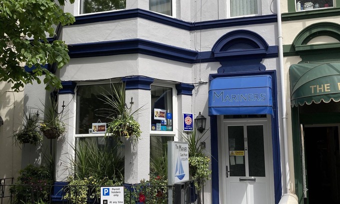 Plymouth House | Mariners Guest House