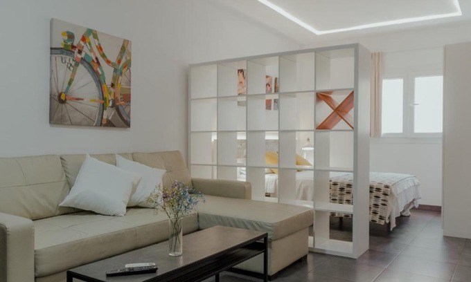 Centro Apartment | Marqués de Guadiaro 1 Apartamentos