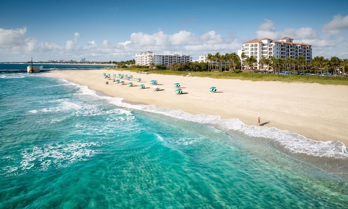 Palm Beach Shores Hotel | Marriott's Ocean Pointe