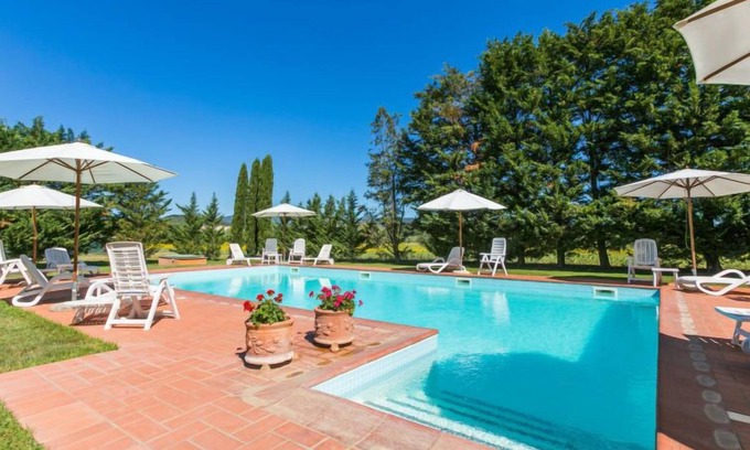 Suvereto Apartment | Marrone by Interhome