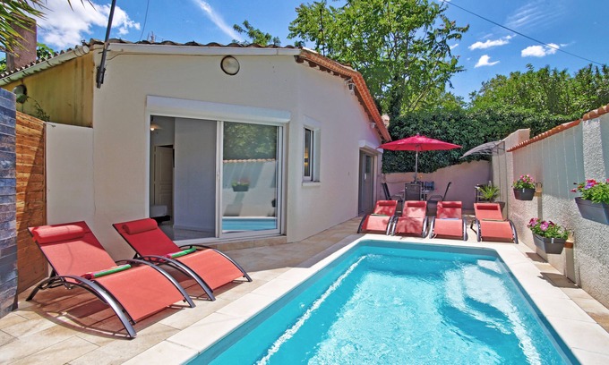 Marseillan House | šMarseillanāAir-conditioned house private heated pool28°C Mar 13āNot overlooked