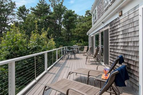 Wellfleet House | Marsh Front Home w Sweeping Views