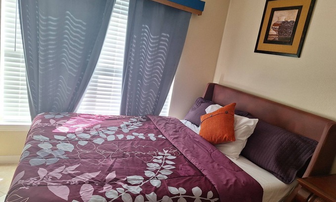 Orlando House | Marvelous 4-bedroom house in Orlando with AC