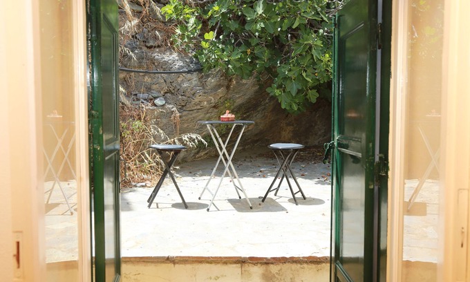 Plomari House | Mary's Villas, relaxing place in Plomari