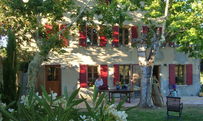 Le Pradet House | mas provensal 12 people 2 km from the sea