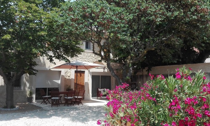 Taillades Other | MAS WITH SWIMMING POOL GORDES/ISLE SUR SORGUES 15MM