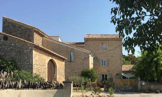 Cabrieres-d'Avignon Bed & Breakfast | Mascalou