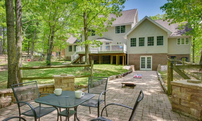 Massanutten House | Massanutten Home Rental with Sauna and Game Room!