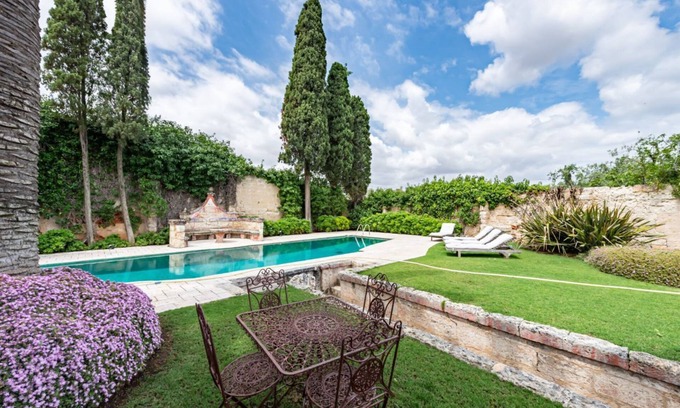 Fasano Villa | Masseria Bouganvillea by Rentbeat
