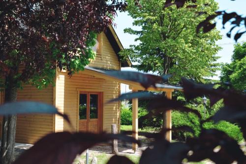 Kecskemet Bed & Breakfast | Matkó Airport és Élményközpont