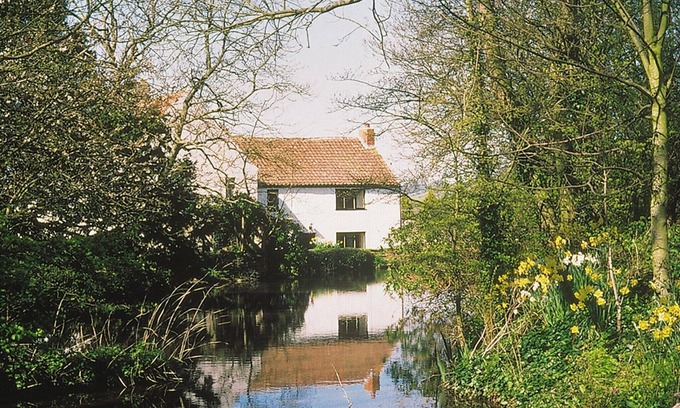 Winscombe House | Maxmills Cottage - E1852