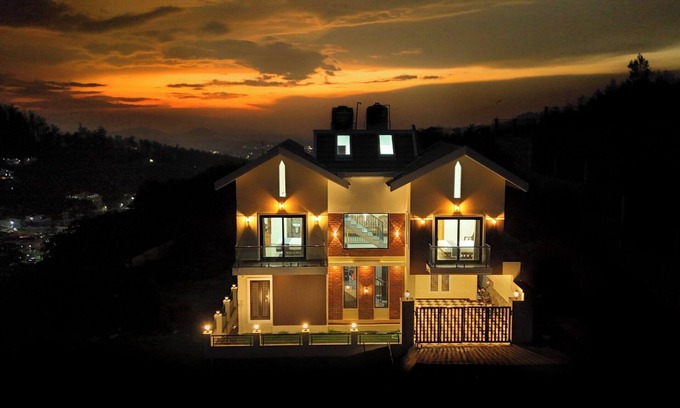 Thalayathimund Hotel | May Flower Cottage