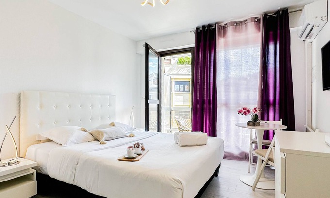 Annecy Old Town Apartment | Maya Bay proche gare