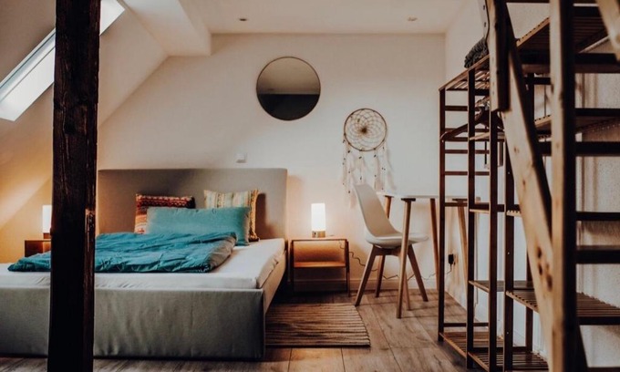 Mayen House | Mayen, Bäckerstr, Privatzimmer Nr3, Innenstadt, nähe Nürburgring & Burg Eltz, Gemeinschaftsbad