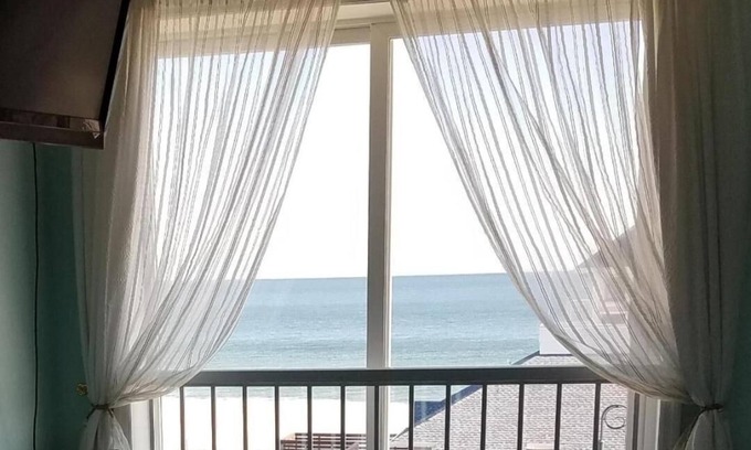 Wall Hotel | Mayfair Hotel