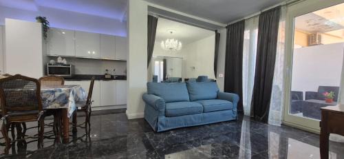 Cagliari House | MB Monolocale in via XX Settembre
