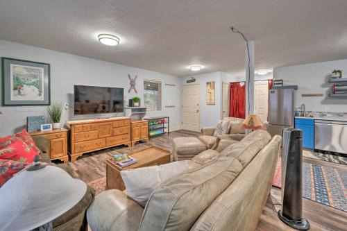 McCall House | McCall Gem with Hot Tub AC Beach Fire Pit
