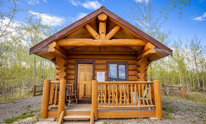 Clinton House | Meadow Lake Guest Ranch - Hunters Cabin
