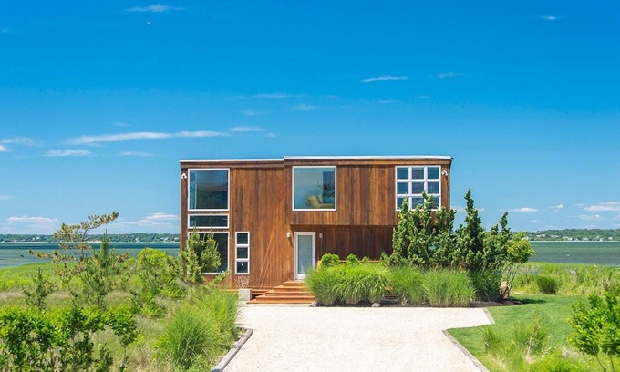 Village of Southampton House | Meadow Lane Beach House