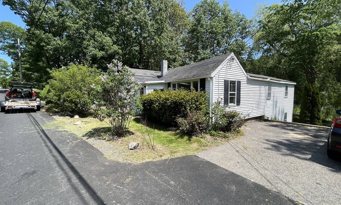 Kittery Point Cottage | Meadow Lark.
