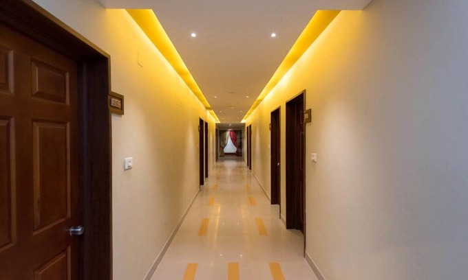 Stone House Area Hotel | Meadows Residency