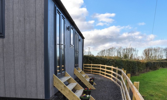 Embleton Cottage | Meadows View Shepherd's Hut