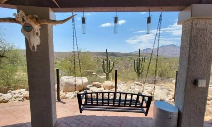 Tucson House | MeCasa SuCasa - Unique, seclude home nestled in the Beautiful Foothills