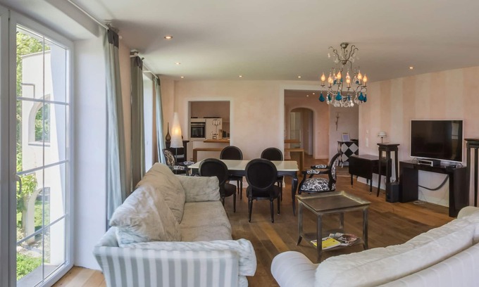 Kressbronn Apartment | Mediterranean Park Villa No. 3 Il Grande with large terrace