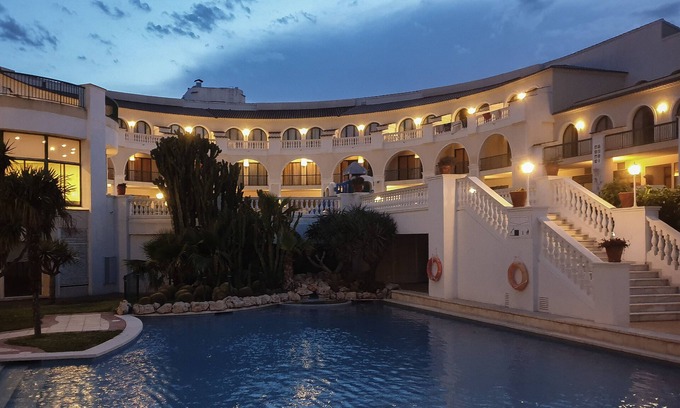 Miami Platja Hotel | MedPlaya Hotel Pino Alto