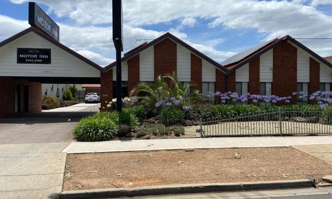 Melton Hotel | Melton Motor Inn and Apartments