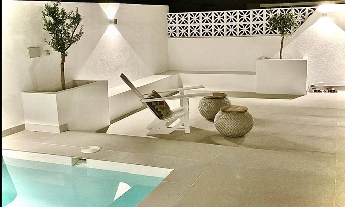 Santa Cruz de Tenerife Condo | Mencey City Pool