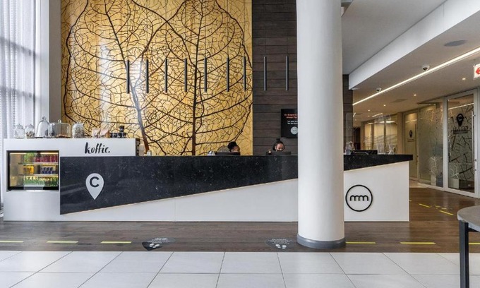 Menlyn Apartment | Menlyn Maine Trilogy Apartment 509
