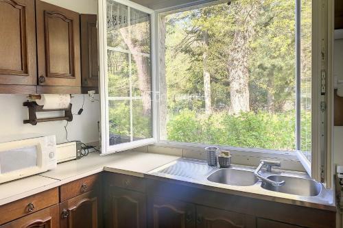 Saint-Quentin-Lamotte-Croix-au-Bailly House | Mer & Bois de Cise Maison individuelle avec grand jardin