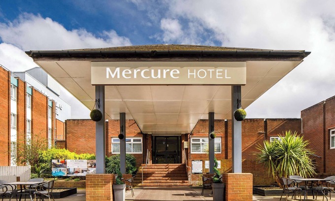 West Bromwich Hotel | Mercure Birmingham West Hotel