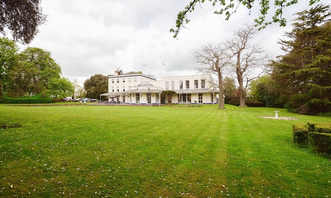 North Stifford Hotel | Mercure Thurrock Stifford Hall