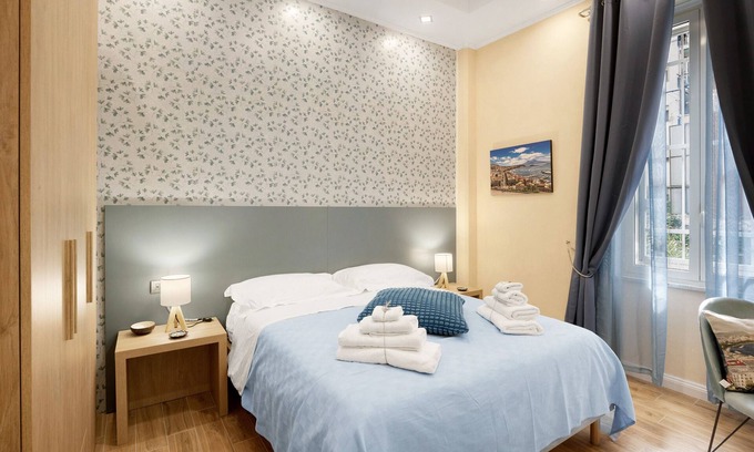 Vomero House | Merliani House Holiday Home