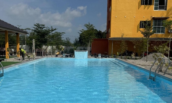 Penyabong Hotel | Mersing Pelangi Beach Resort