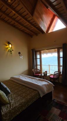Satbunga House | Meru Stays