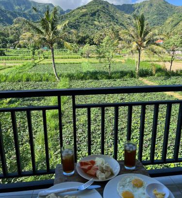 Purwakerti House | Mesari Homestay & Warung