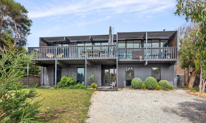 Surf Coast House | Mesmerising Views Sum