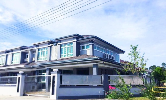 Sibu House | MiCasa 2 Homestay