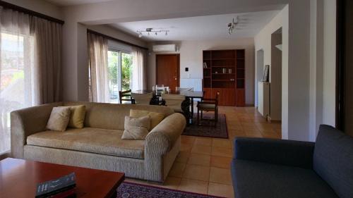 Kropia Apartment | Michael Apartment, near the Airport