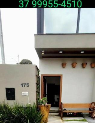 Capitolio House | MicroCasa em Capitólio-MG com Ar Condicionado