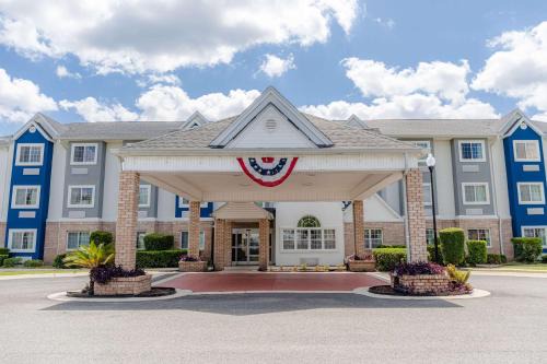 Kingsland Hotel | Microtel Inn & Suites by Wyndham Kingsland Naval Base I-95
