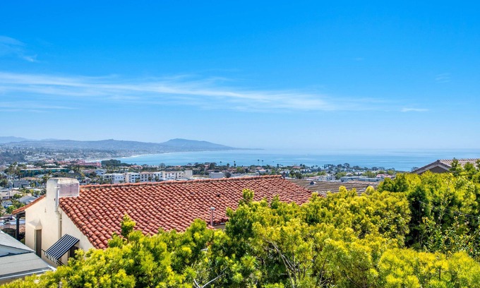 Dana Point House | Mid-century modern home with Epic Coastline Views!