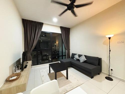 Central District Apartment | Mid Valley Mosaic Southkey JB 2-6pax Netflix