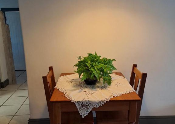 Vredenburg Apartment | Middle Fiddle