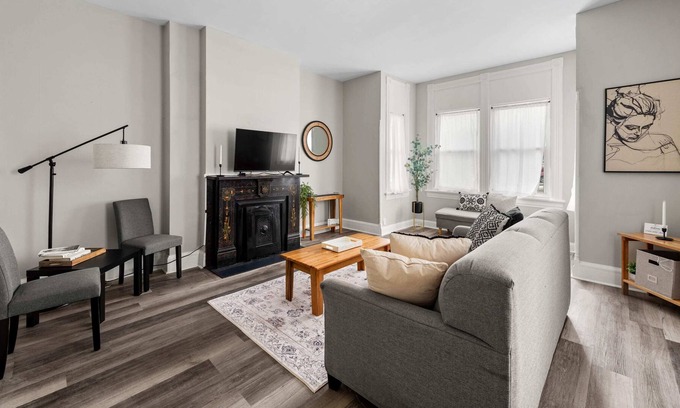 Corryville House | Midtown & Near U of Cincinnati! Dreamy on Donahue