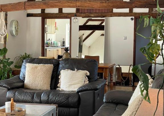 Ashford House | Milk Barn - Rustic farm stay